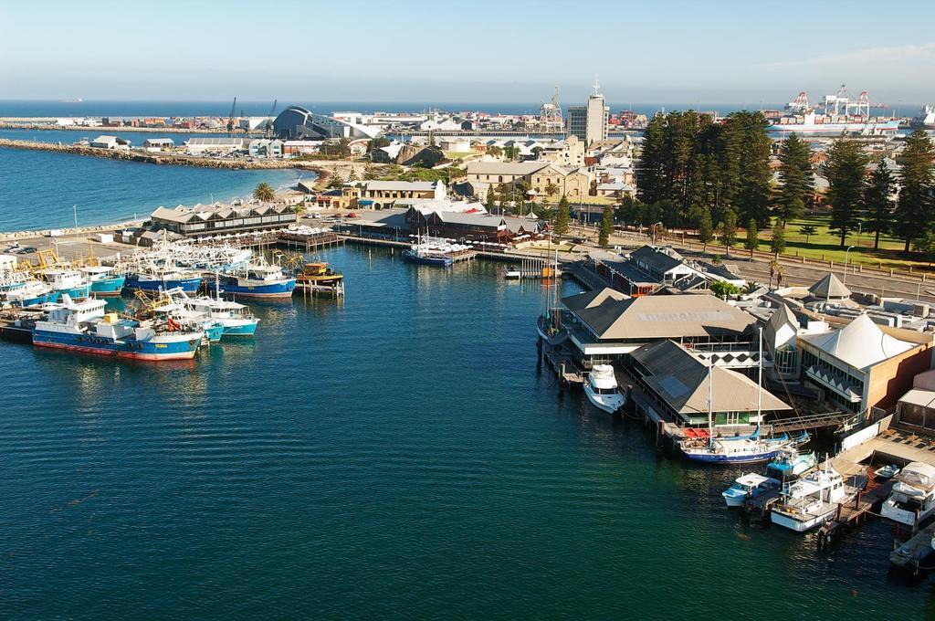 Fremantle Hostel Exterior photo