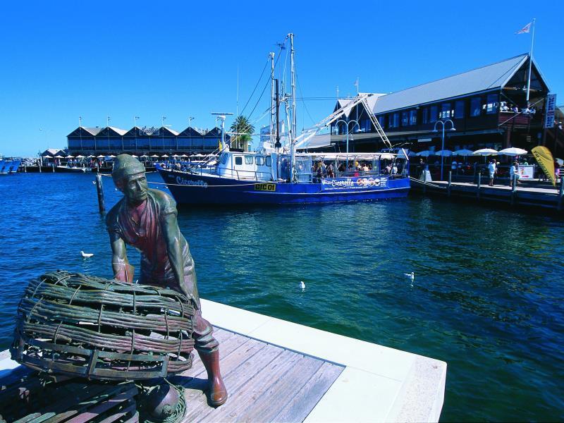 Fremantle Hostel Exterior photo