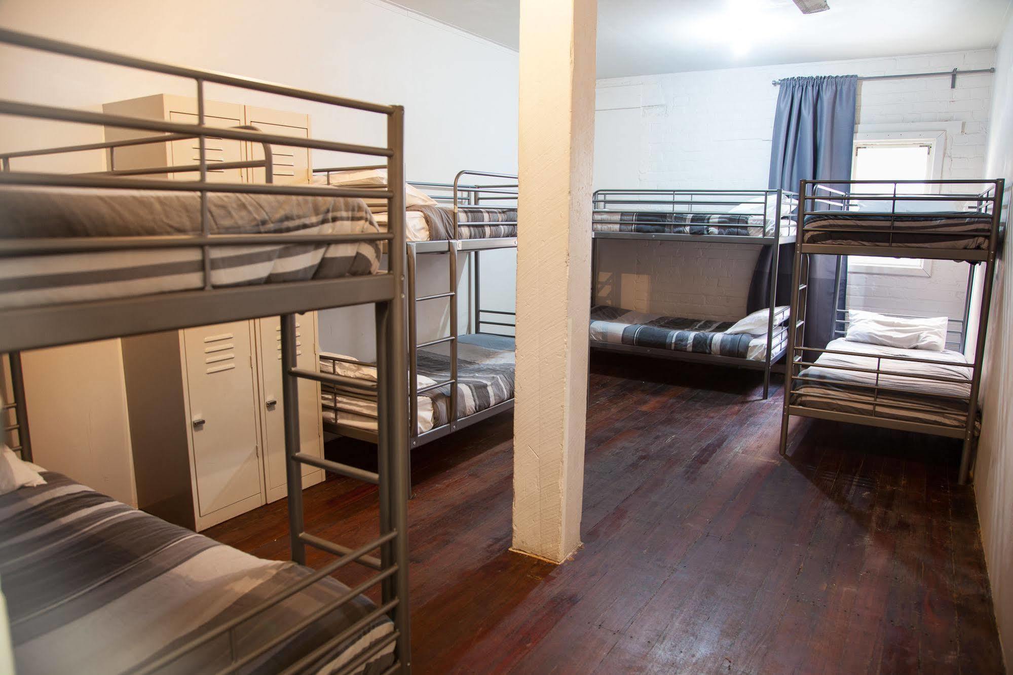 Fremantle Hostel Exterior photo