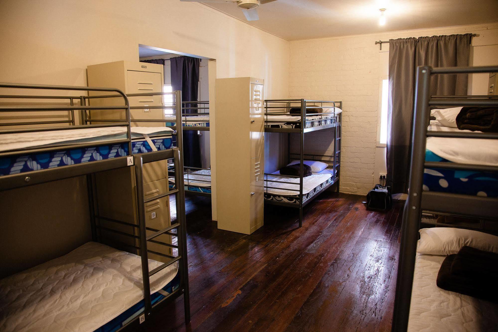 Fremantle Hostel Exterior photo